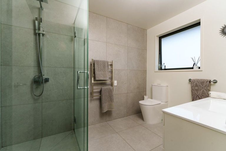 Photo of property in 17 Wavy Knowes Drive, Waldronville, Dunedin, 9018