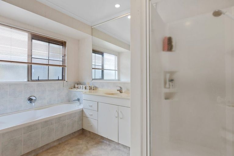 Photo of property in 40 Crichton Terrace, Mount Maunganui, 3116