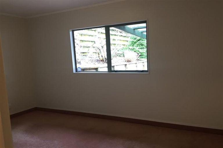 Photo of property in 9/19 Gardner Avenue, New Lynn, Auckland, 0600