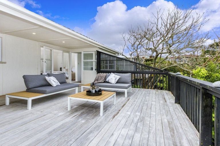 Photo of property in 103 Sunrise Avenue, Murrays Bay, Auckland, 0630