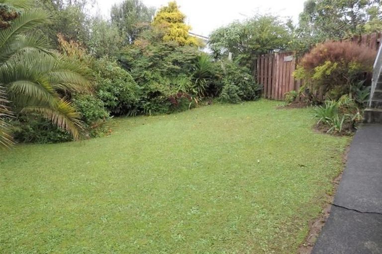Photo of property in 18 Limond Street, Randwick Park, Auckland, 2105