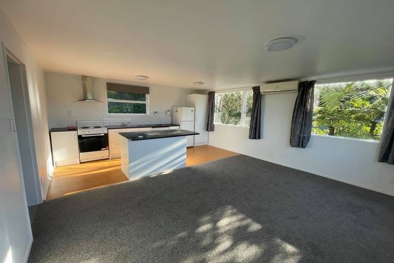 Photo of property in 6b Narbada Crescent, Khandallah, Wellington, 6035