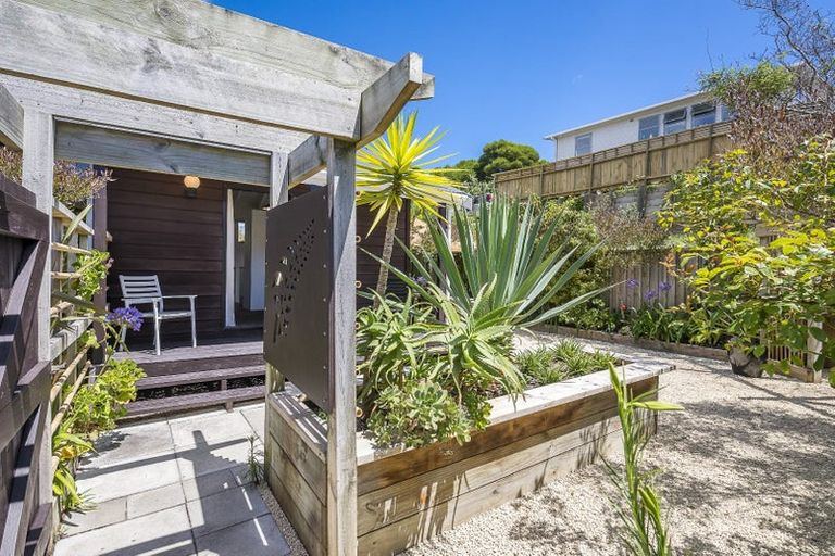 Photo of property in 15 Babbacombe Avenue, Otaki Beach, Otaki, 5512