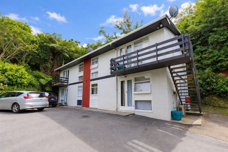 Photo of property in 9 Epsom Way, Karori, Wellington, 6012