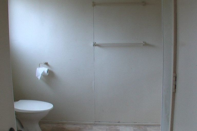 Photo of property in 89b Colwill Road, Massey, Auckland, 0614