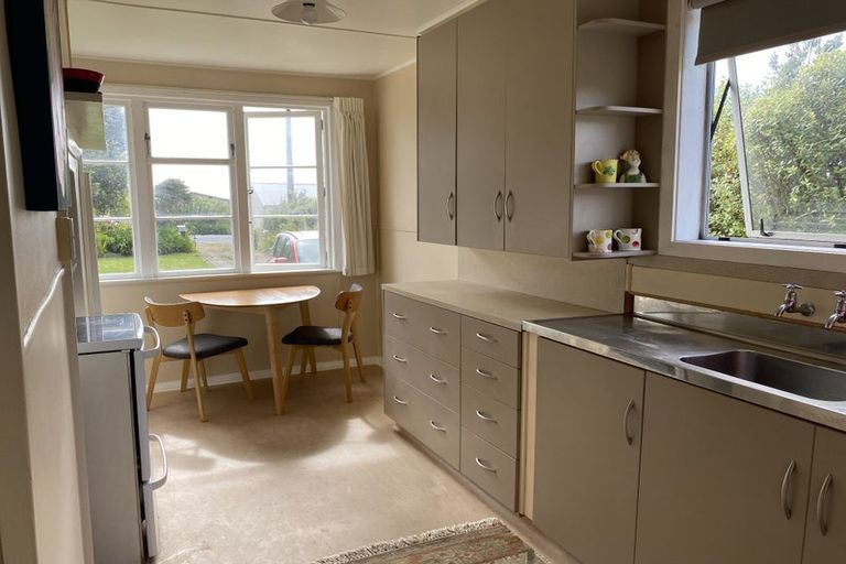 Photo of property in 9 Main Rd Ngakawau, Ngakawau, 7824