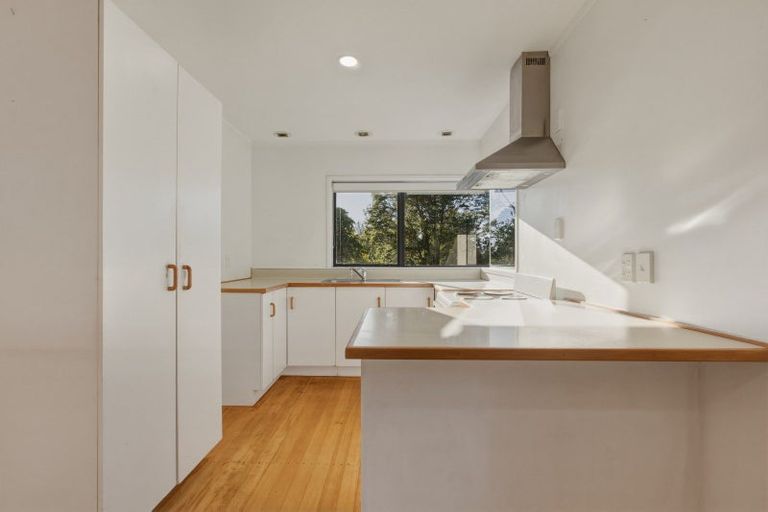 Photo of property in 25 Lucerne Place, Welcome Bay, Tauranga, 3112