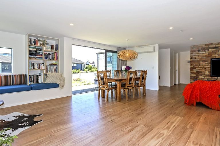 Photo of property in 75 Bert Wall Drive, Omokoroa, 3114