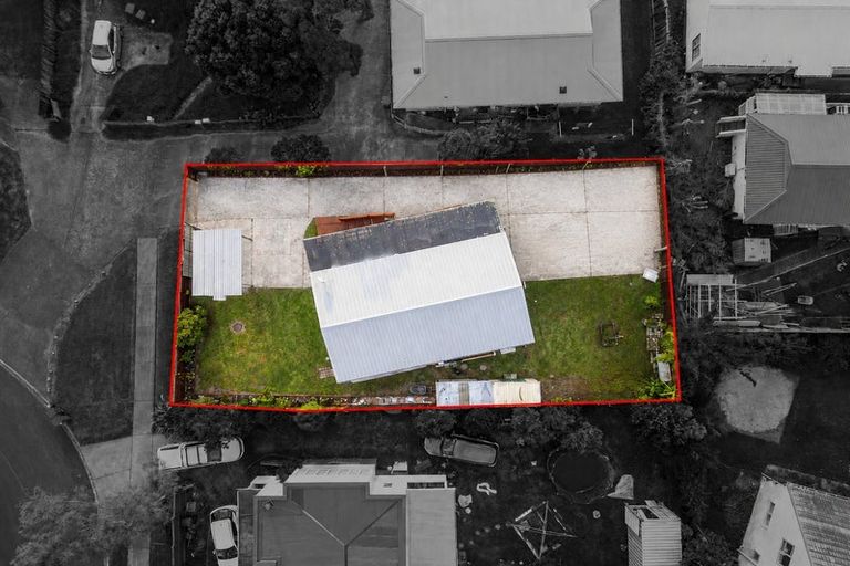Photo of property in 19 Posa Avenue, Henderson, Auckland, 0612