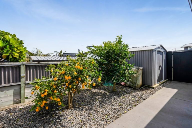 Photo of property in 65 Links Drive, Waiwhakaiho, New Plymouth, 4312