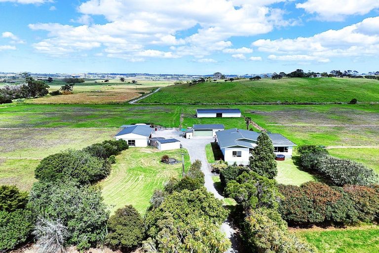 Photo of property in 1034 Pouto Road, Te Kopuru, 0391