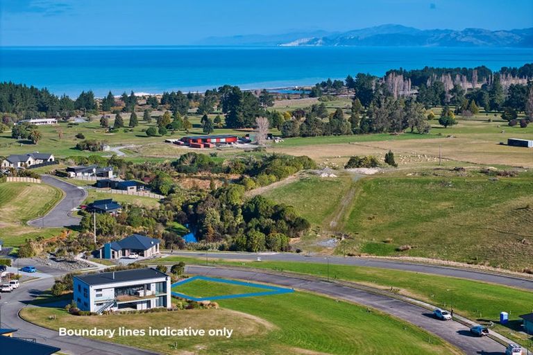 Photo of property in 36 Knowles Crescent, Kaikoura Flat, Kaikoura, 7371