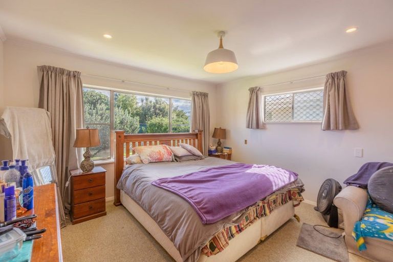 Photo of property in 31 James Foley Avenue, Pirimai, Napier, 4112