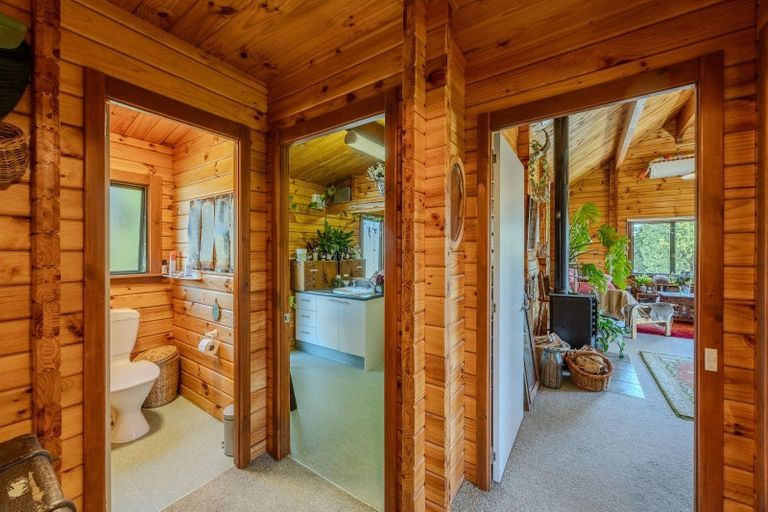 Photo of property in 21 Meadowstone Drive, Wanaka, 9305