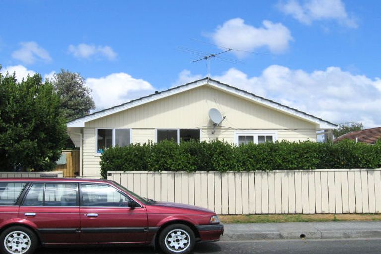 Photo of property in 5a Roband Crescent, Brown Owl, Upper Hutt, 5018