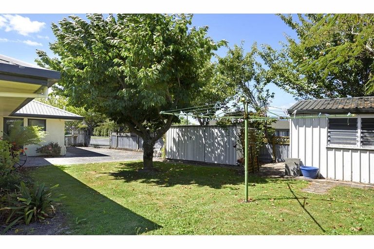 Photo of property in 21 Malthouse Crescent, Brightwater, 7022