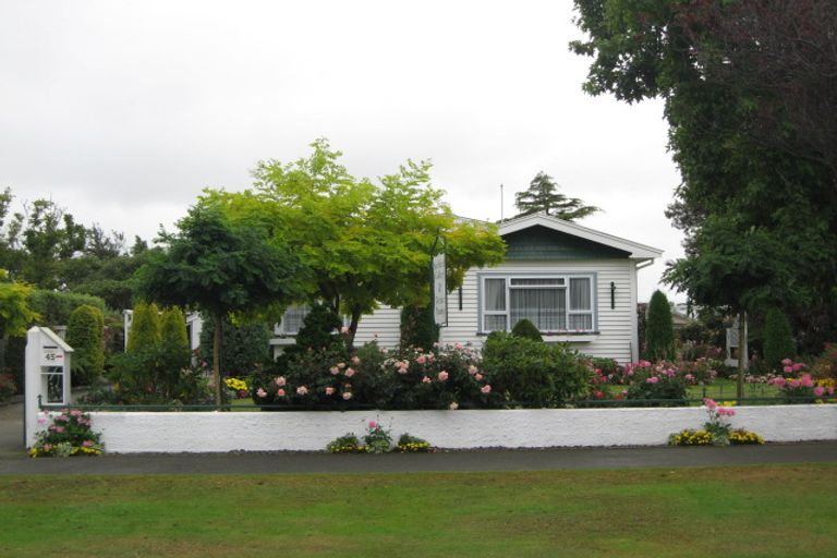 Photo of property in 45 Birchfield Avenue, Dallington, Christchurch, 8061