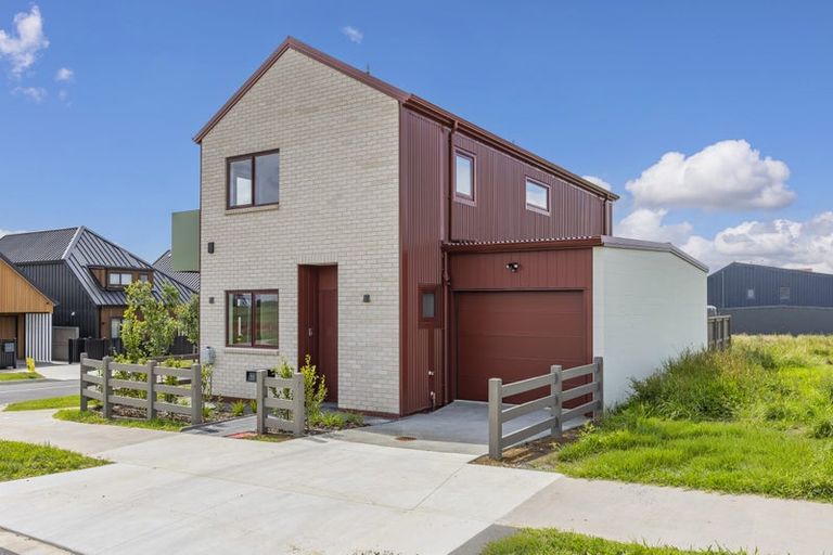 Photo of property in 55 Maungakaraka Road, Karaka, 2580