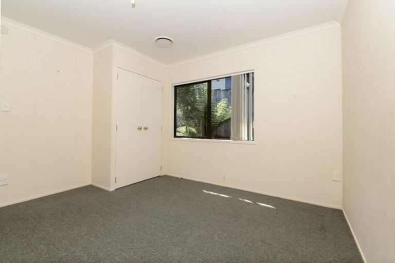 Photo of property in 24 Palm Grove Drive, Western Heights, Hamilton, 3200