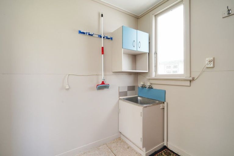 Photo of property in 11 Clifden Highway, Tuatapere, 9620