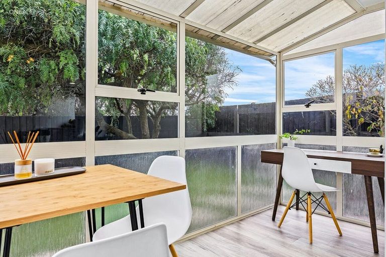 Photo of property in 2/5 Howe Street, New Brighton, Christchurch, 8083