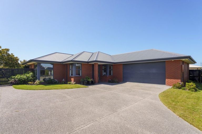 Photo of property in 17 Magnolia Boulevard, Kaiapoi, 7630