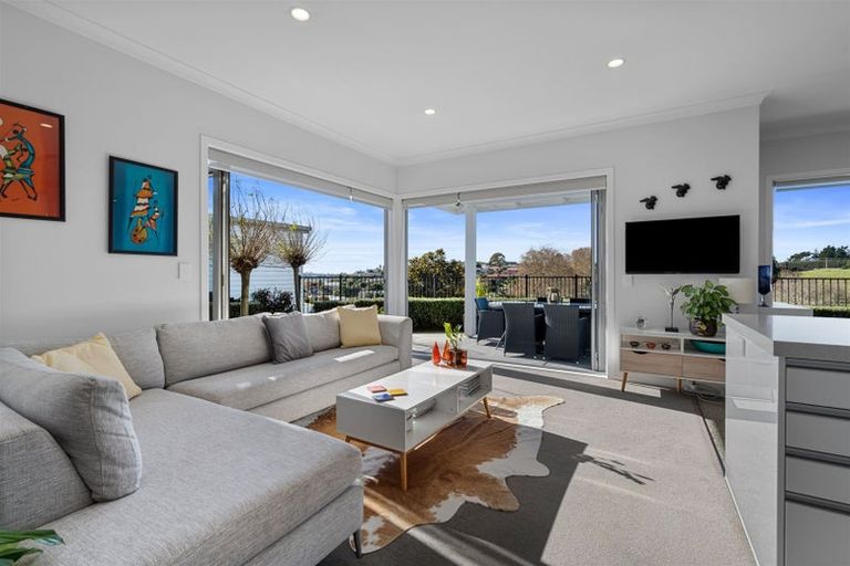 Photo of property in 15 Valley View Way, Bethlehem, Tauranga, 3110