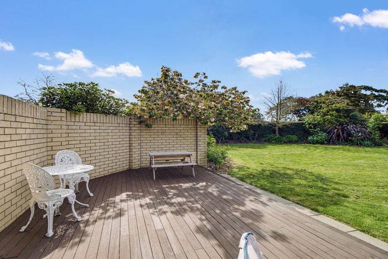 Photo of property in 5 Newton Place, Amberley, 7410