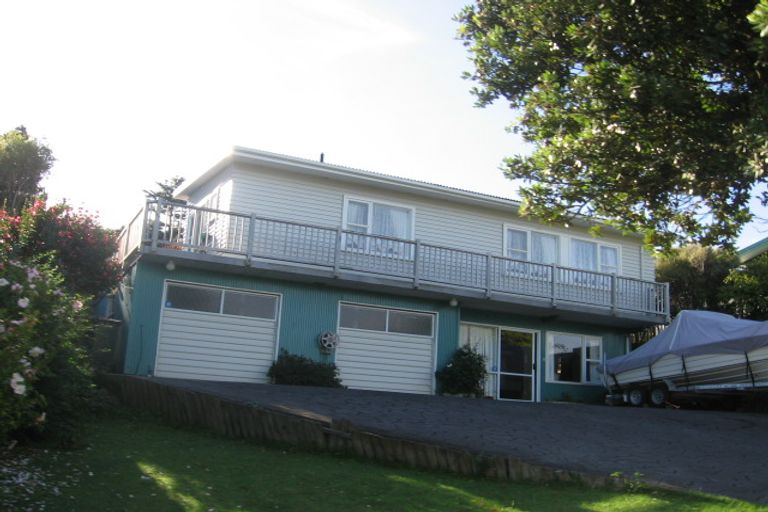 Photo of property in 37 Ayton Drive, Whitby, Porirua, 5024