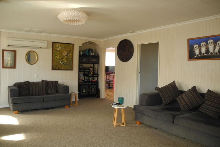 Photo of property in 3 Saul Shrives Place, Waimate, 7924