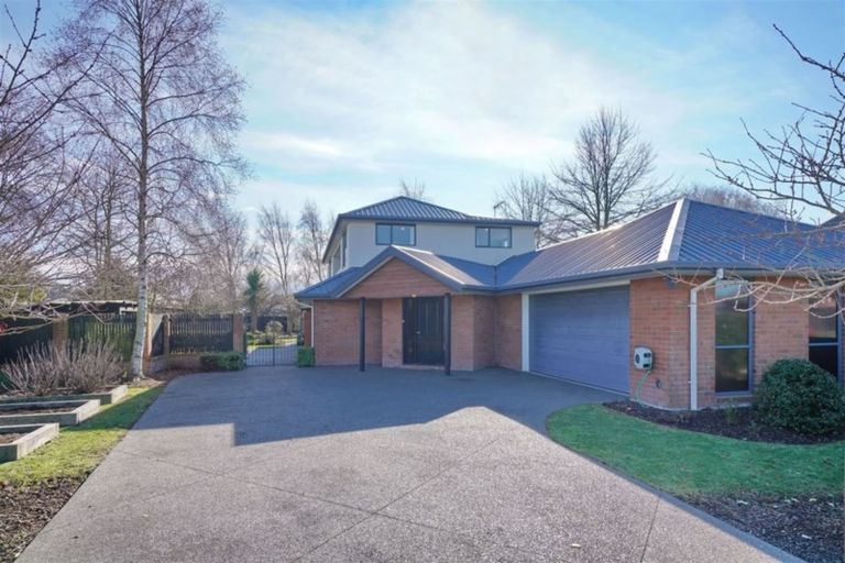 Photo of property in 24 Eders Road, Woodend, 7610