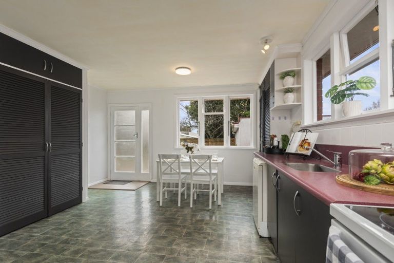 Photo of property in 7 Selby Place, Hokowhitu, Palmerston North, 4410