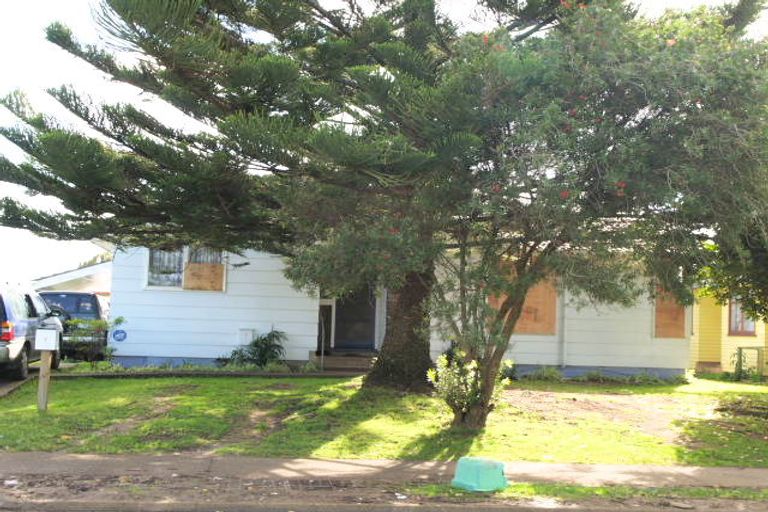 Photo of property in 7 Calthorp Close, Favona, Auckland, 2024