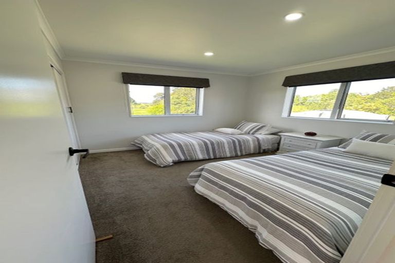 Photo of property in 7 Cottle Road, Taupaki, Henderson, 0782