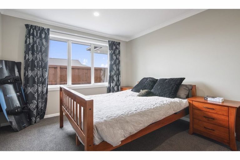 Photo of property in 60 Cassino Street, Rangiora, 7400