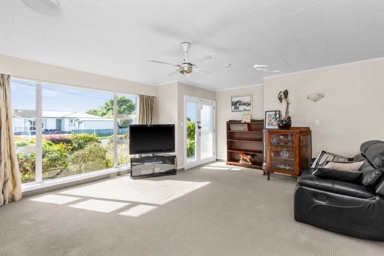Photo of property in 35 Murphy Road, Taradale, Napier, 4112