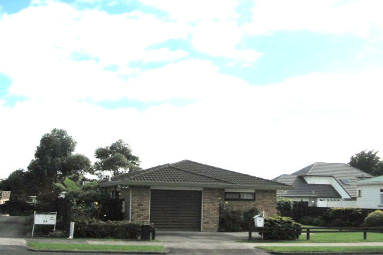 Photo of property in 1/86 Rangitoto Road, Papatoetoe, Auckland, 2025