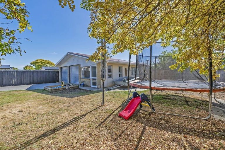 Photo of property in 11 Bayswater Crescent, Bromley, Christchurch, 8062