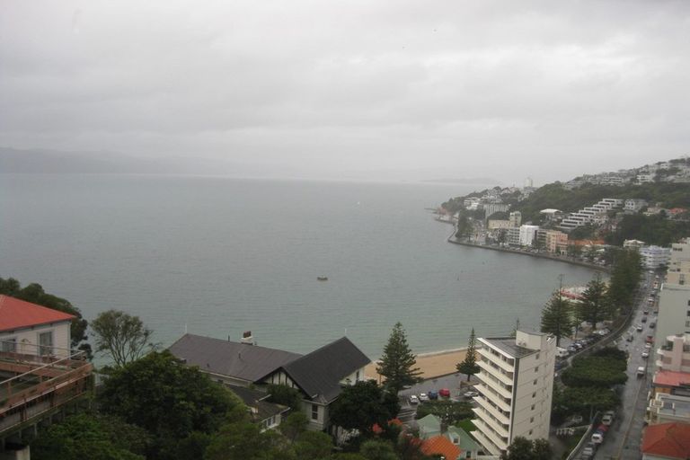 Photo of property in 2 Oriental Terrace, Mount Victoria, Wellington, 6011