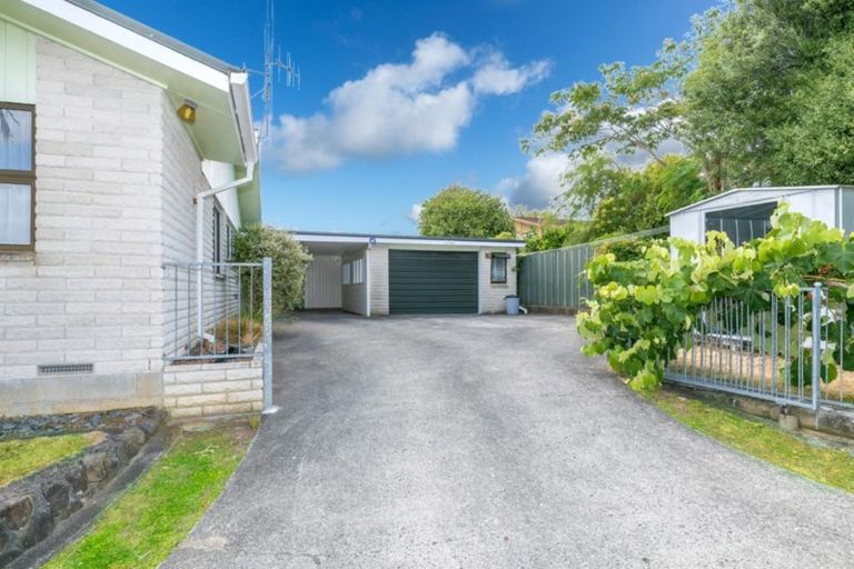 Photo of property in 13 Leyton Place, Nawton, Hamilton, 3200