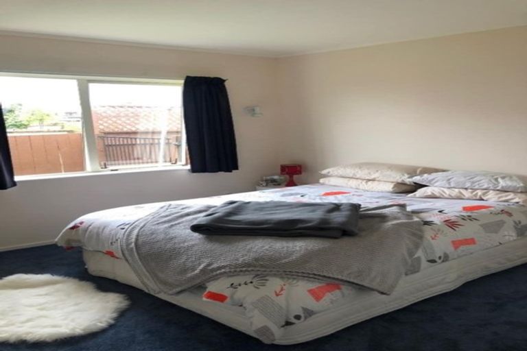 Photo of property in 3b Hemi Street, Waikanae, 5036