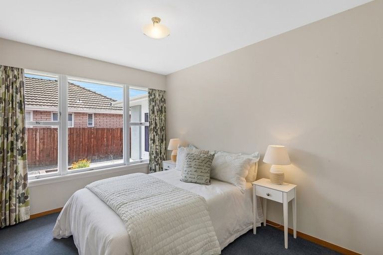 Photo of property in 10 Cotswold Avenue, Bishopdale, Christchurch, 8053