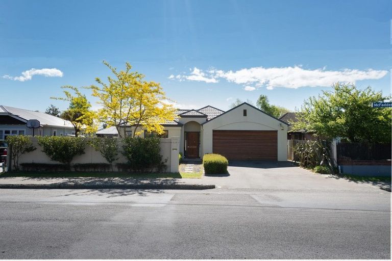 Photo of property in 137 Mcfaddens Road, St Albans, Christchurch, 8052