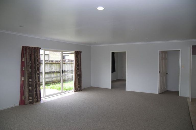 Photo of property in 36 Pateke Drive, Takanini, 2112
