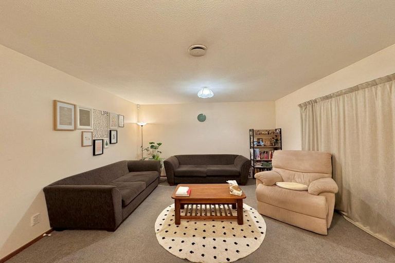 Photo of property in 2/33 Brodie Street, Ilam, Christchurch, 8041