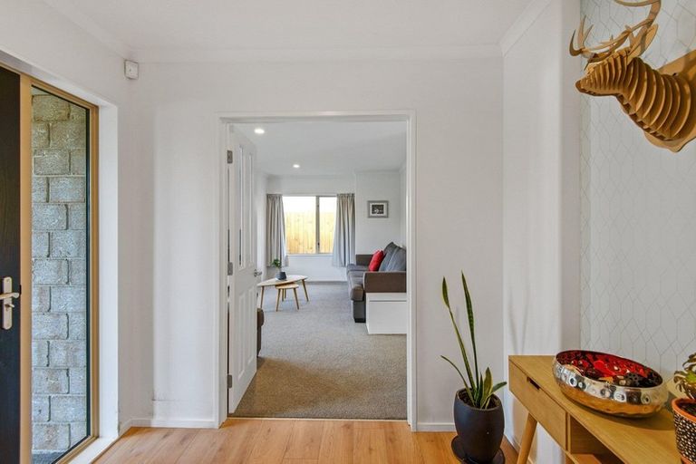 Photo of property in 22 Reka Street, Parklands, Christchurch, 8083