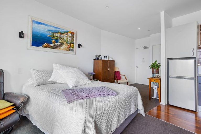 Photo of property in 812/11 Tamariki Avenue, Orewa, 0931