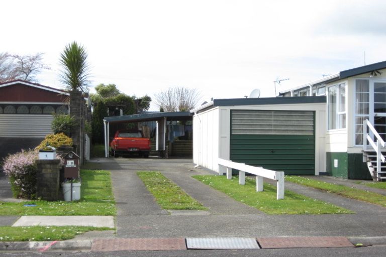 Photo of property in 3b Towai Street, Inglewood, 4330