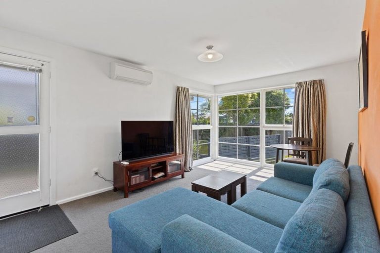 Photo of property in 1/89 Hills Road, Edgeware, Christchurch, 8013