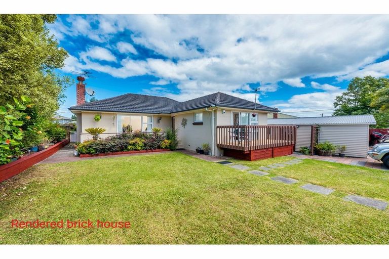 Photo of property in 14 Fairdene Avenue, Henderson, Auckland, 0610